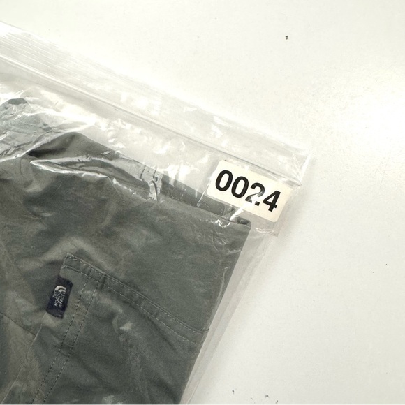 The North Face Hiking Fishing Outdoor Mapleton Short Olive Green Women’s Size 8 - Picture 10 of 10